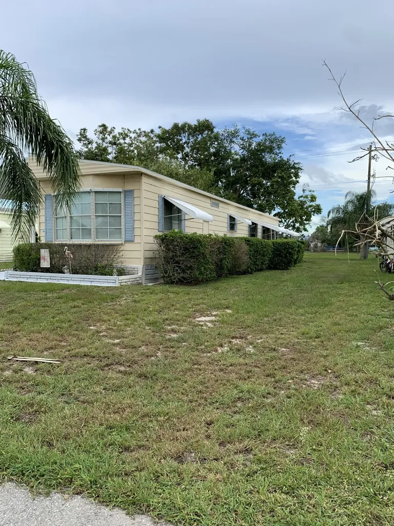 125 E Caribbean Port St Lucie FL 34952