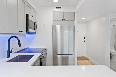 2900 NE 30th Street Fort Lauderdale FL 33306