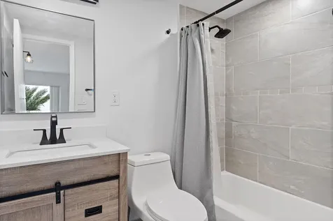 2900 NE 30th Street Fort Lauderdale FL 33306