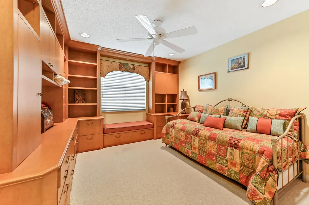 9553 Shadybrook Drive Boynton Beach FL 33437