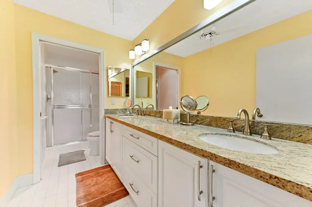 9553 Shadybrook Drive Boynton Beach FL 33437