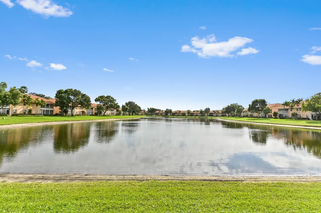 9553 Shadybrook Drive Boynton Beach FL 33437