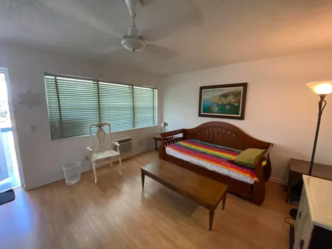 71 Berkshire West Palm Beach FL 33417