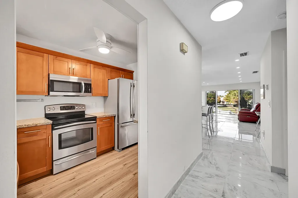 3655 NE 32nd Avenue Fort Lauderdale FL 33308