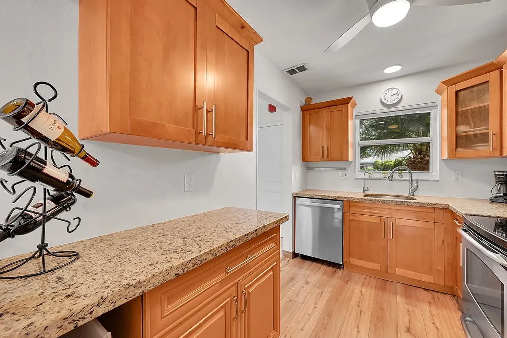 3655 NE 32nd Avenue Fort Lauderdale FL 33308
