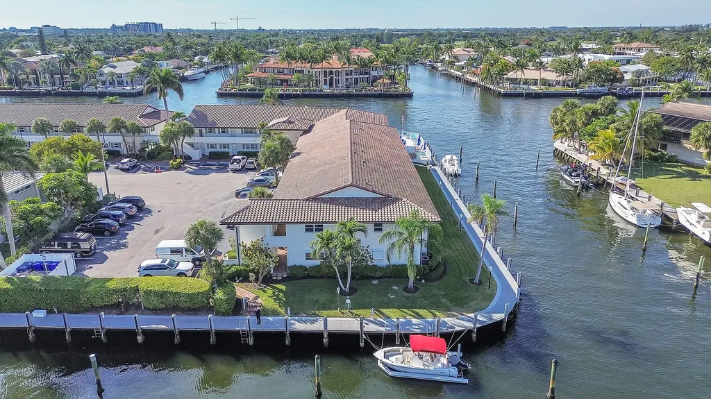 3655 NE 32nd Avenue Fort Lauderdale FL 33308