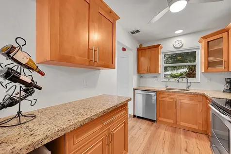 3655 NE 32nd Avenue Fort Lauderdale FL 33308