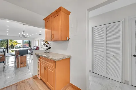 3655 NE 32nd Avenue Fort Lauderdale FL 33308