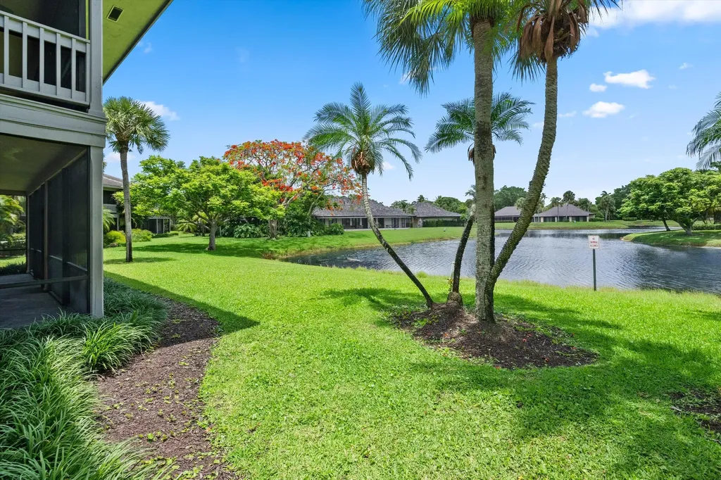 11842 Pebblewood Drive Wellington FL 33414