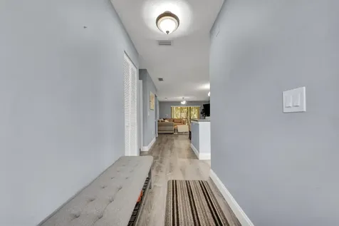 21866 Cypress Circle Boca Raton FL 33433