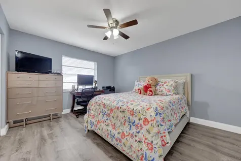 21866 Cypress Circle Boca Raton FL 33433