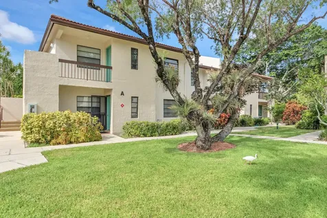 21866 Cypress Circle Boca Raton FL 33433