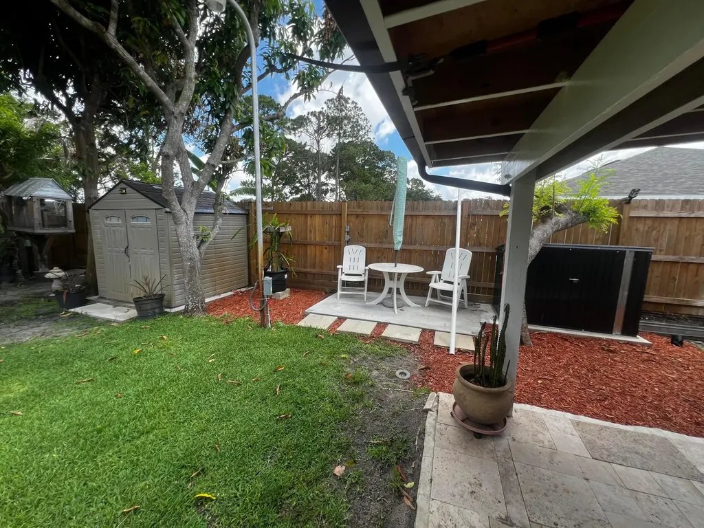 173 SE Fallon Drive Port St Lucie FL 34983