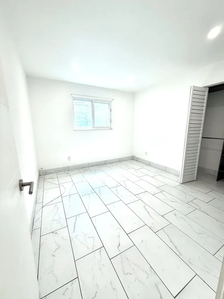 4665 SW 33rd Avenue Fort Lauderdale FL 33312
