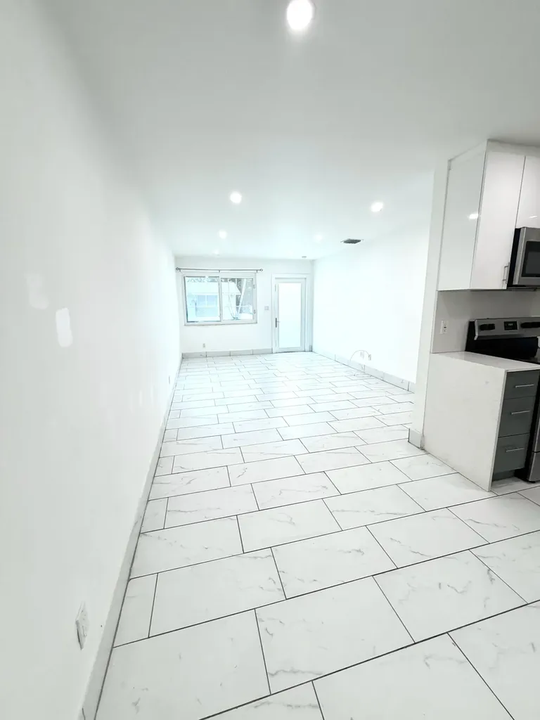 4665 SW 33rd Avenue Fort Lauderdale FL 33312