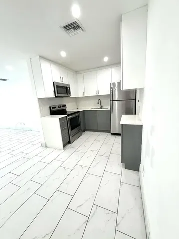 4665 SW 33rd Avenue Fort Lauderdale FL 33312