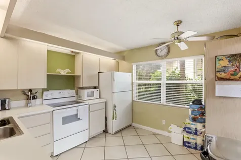 6604 Dryden Court Boynton Beach FL 33436