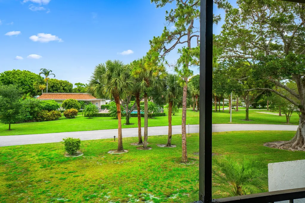 830 Greensward Court Delray Beach FL 33445