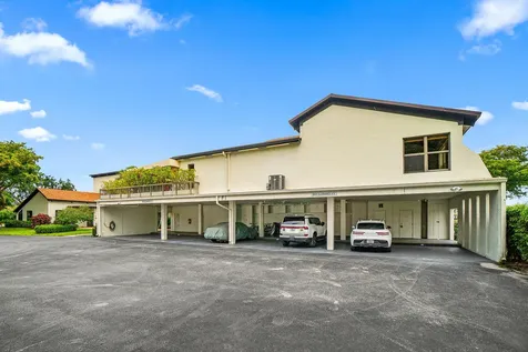 830 Greensward Court Delray Beach FL 33445