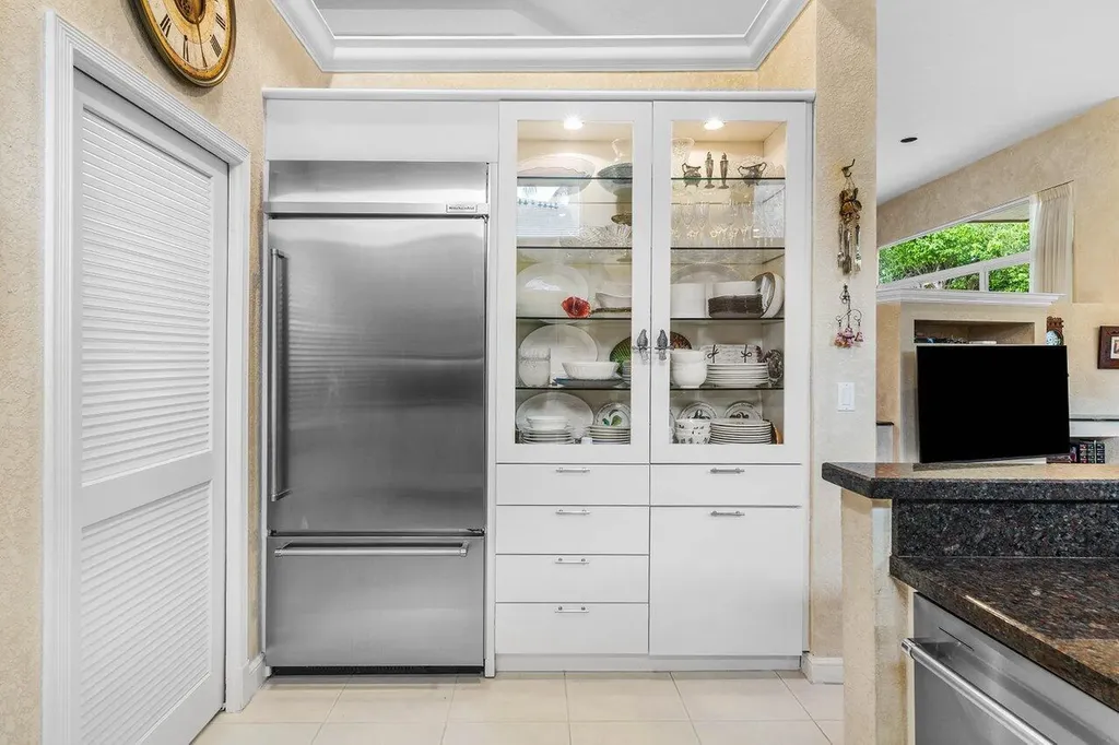 6263 NW 43rd Terrace Boca Raton FL 33496