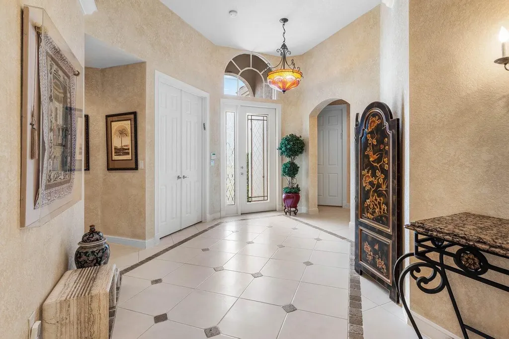 6263 NW 43rd Terrace Boca Raton FL 33496