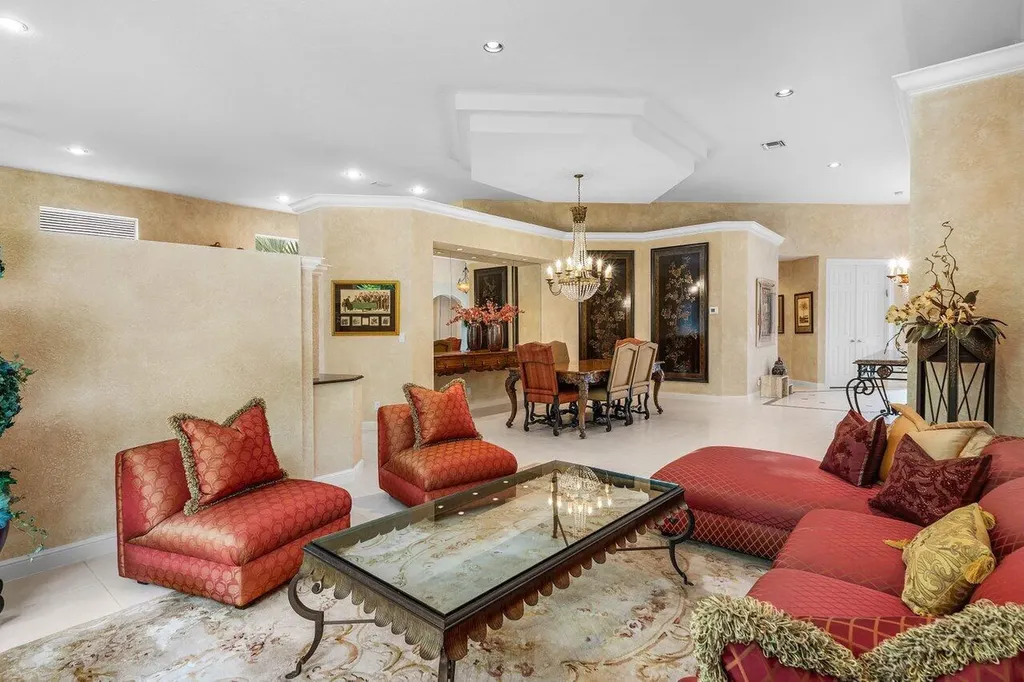 6263 NW 43rd Terrace Boca Raton FL 33496