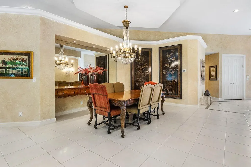 6263 NW 43rd Terrace Boca Raton FL 33496