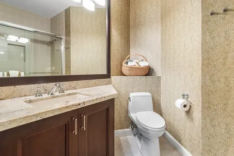 6263 NW 43rd Terrace Boca Raton FL 33496