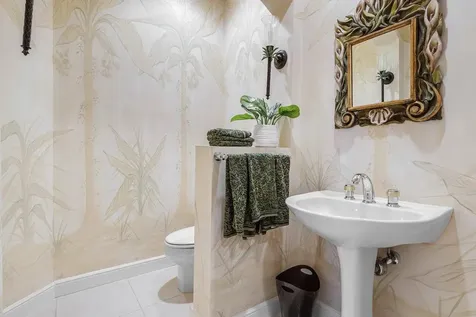 6263 NW 43rd Terrace Boca Raton FL 33496