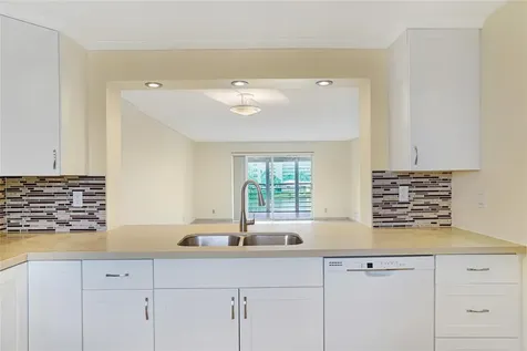 111 SE 3rd Avenue Dania Beach FL 33004