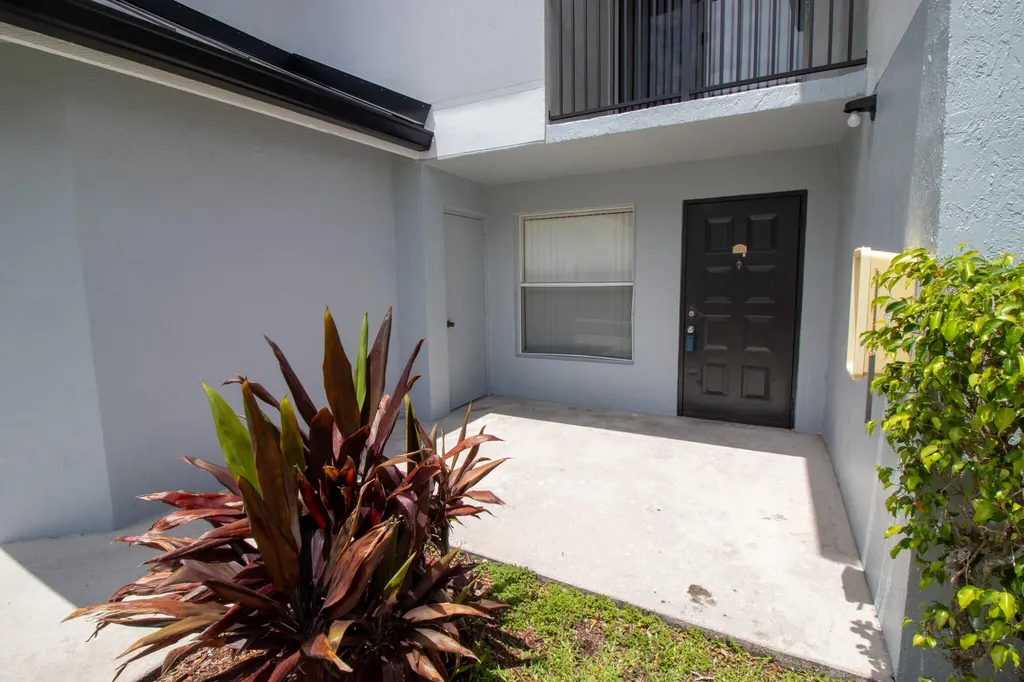 7610 Westwood Drive Tamarac FL 33321
