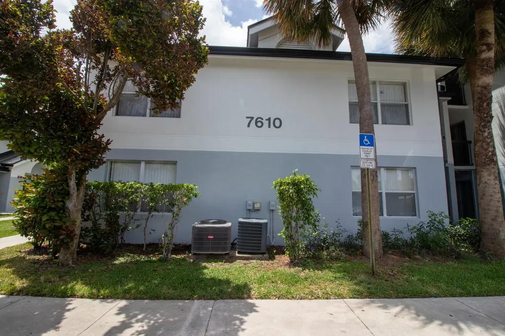 7610 Westwood Drive Tamarac FL 33321