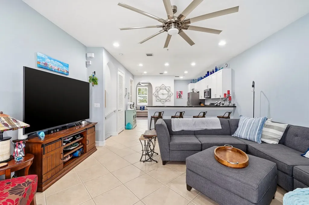 2265 NE 9th Avenue Wilton Manors FL 33305