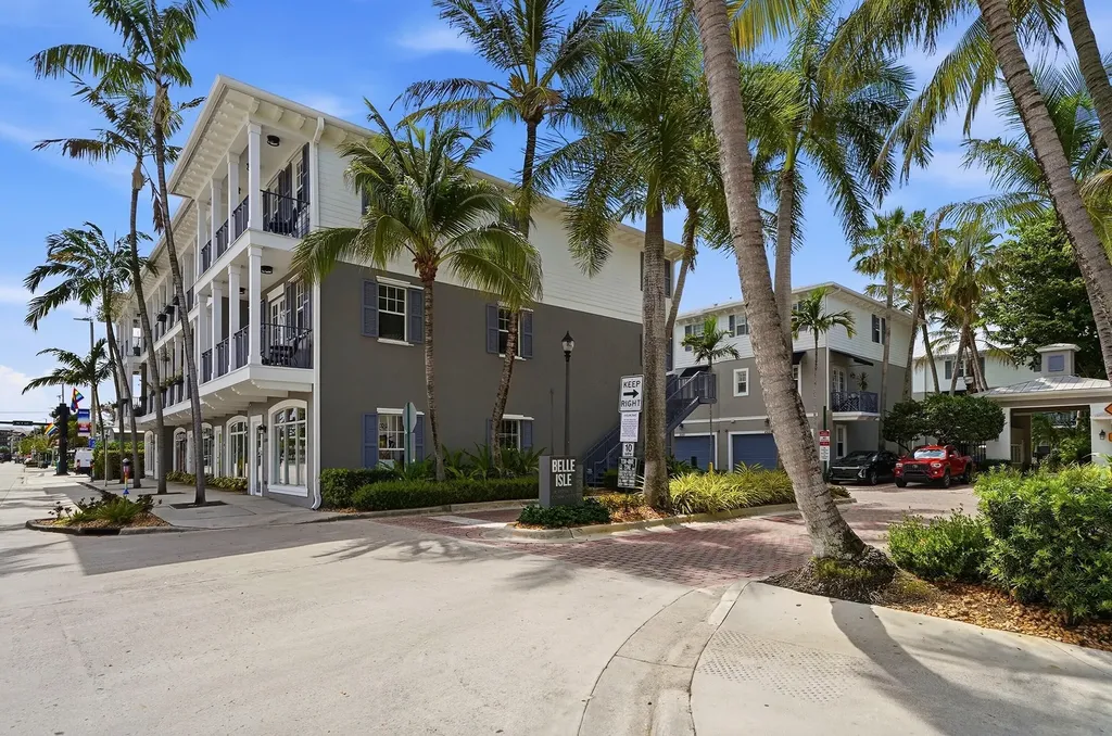 2265 NE 9th Avenue Wilton Manors FL 33305