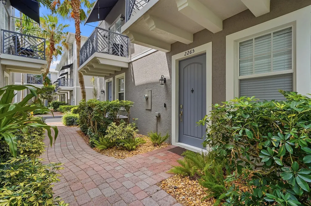 2265 NE 9th Avenue Wilton Manors FL 33305
