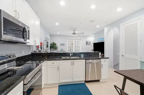 2265 NE 9th Avenue Wilton Manors FL 33305