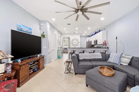 2265 NE 9th Avenue Wilton Manors FL 33305