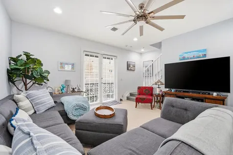 2265 NE 9th Avenue Wilton Manors FL 33305