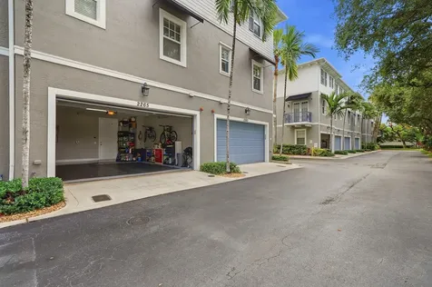 2265 NE 9th Avenue Wilton Manors FL 33305
