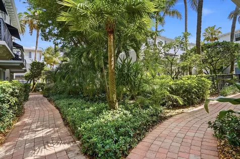 2265 NE 9th Avenue Wilton Manors FL 33305