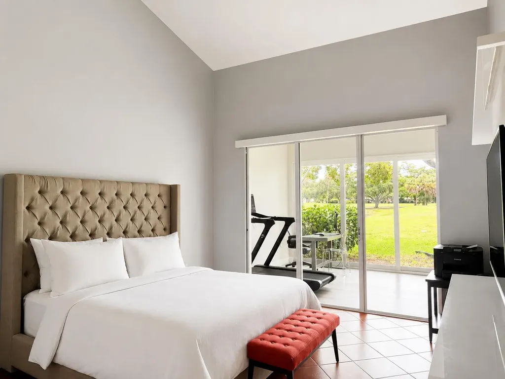 4103 Carriage Drive Pompano Beach FL 33069