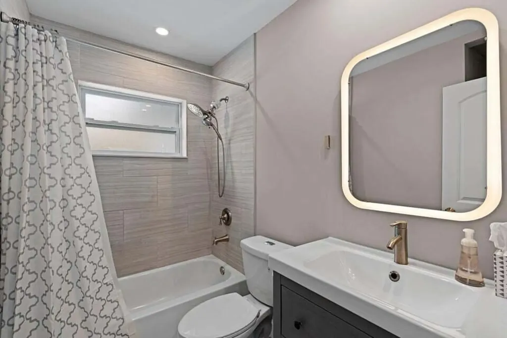 2312 Spanish Trail Delray Beach FL 33483