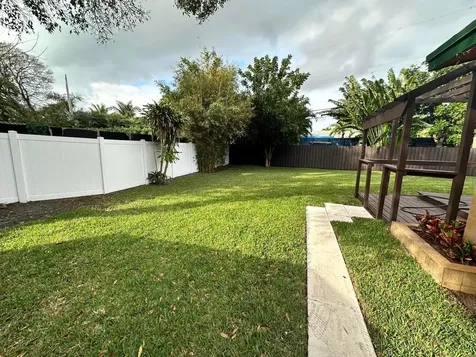 61 NW 35th Street Oakland Park FL 33309