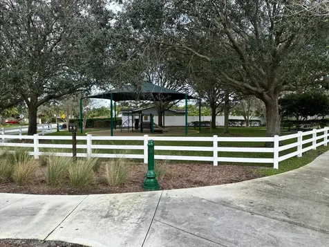61 NW 35th Street Oakland Park FL 33309