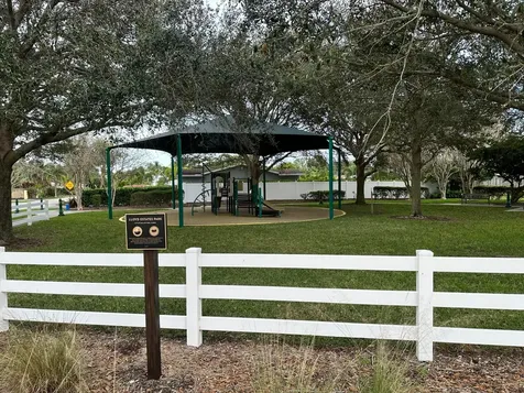 61 NW 35th Street Oakland Park FL 33309