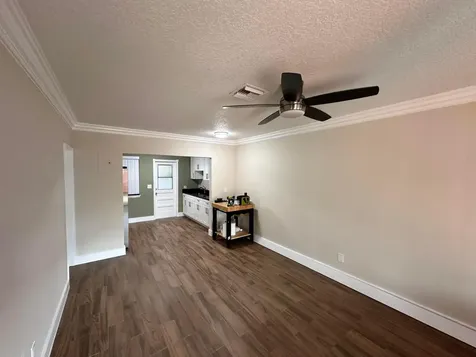 61 NW 35th Street Oakland Park FL 33309