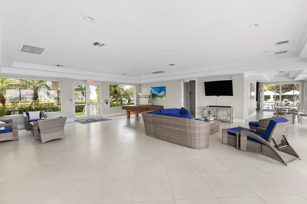 333 NE 21st Avenue Deerfield Beach FL 33441
