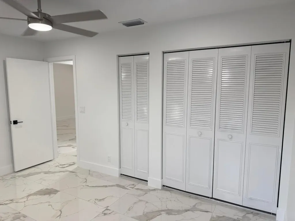 817 Sky Pine Way Greenacres FL 33415
