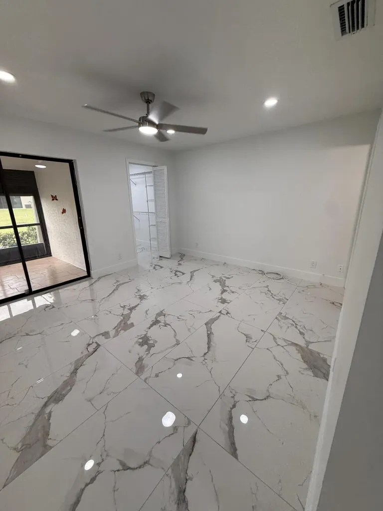 817 Sky Pine Way Greenacres FL 33415