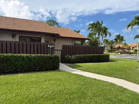 817 Sky Pine Way Greenacres FL 33415